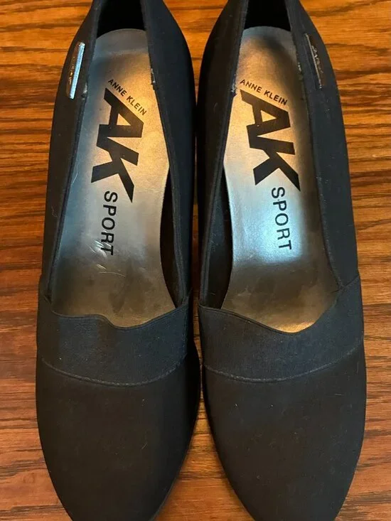 Anne Klein Sports Heel, Black - Picture 3 of 5